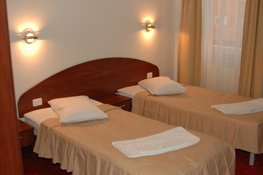 Hotel Iris Arad Phòng bức ảnh