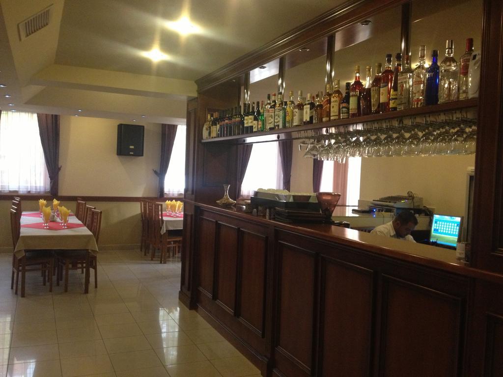 Hotel Iris Arad Ngoại thất bức ảnh